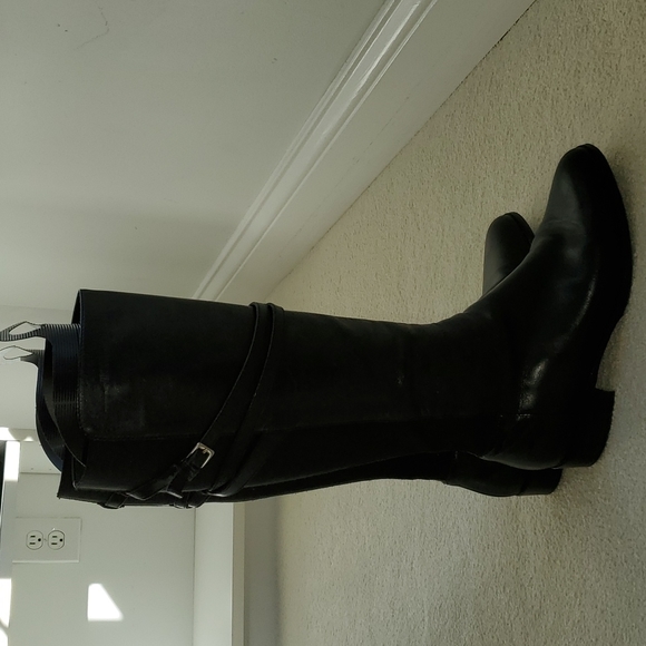 L.K. BENNETT 'Denise' Black Leather Riding Boots Size 38.5 EUR - Picture 7 of 13